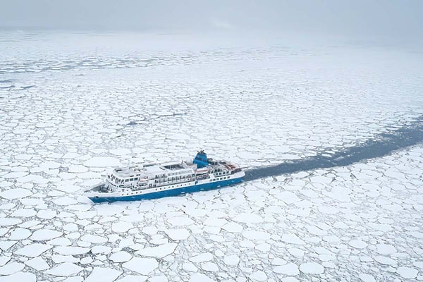 Атлантический Одиссей без Антарктического полуострова в Кабо-Верде